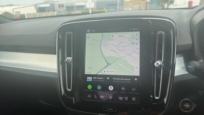 Volvo XC40 2.0 B3P Plus Dark 5dr Auto Petrol Estate